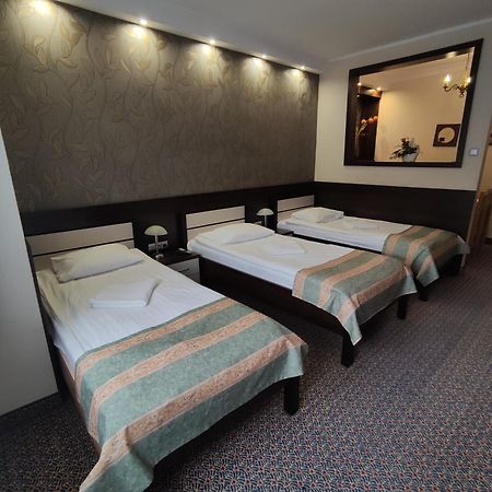 Hotel Atena Słupsk Kültér fotó