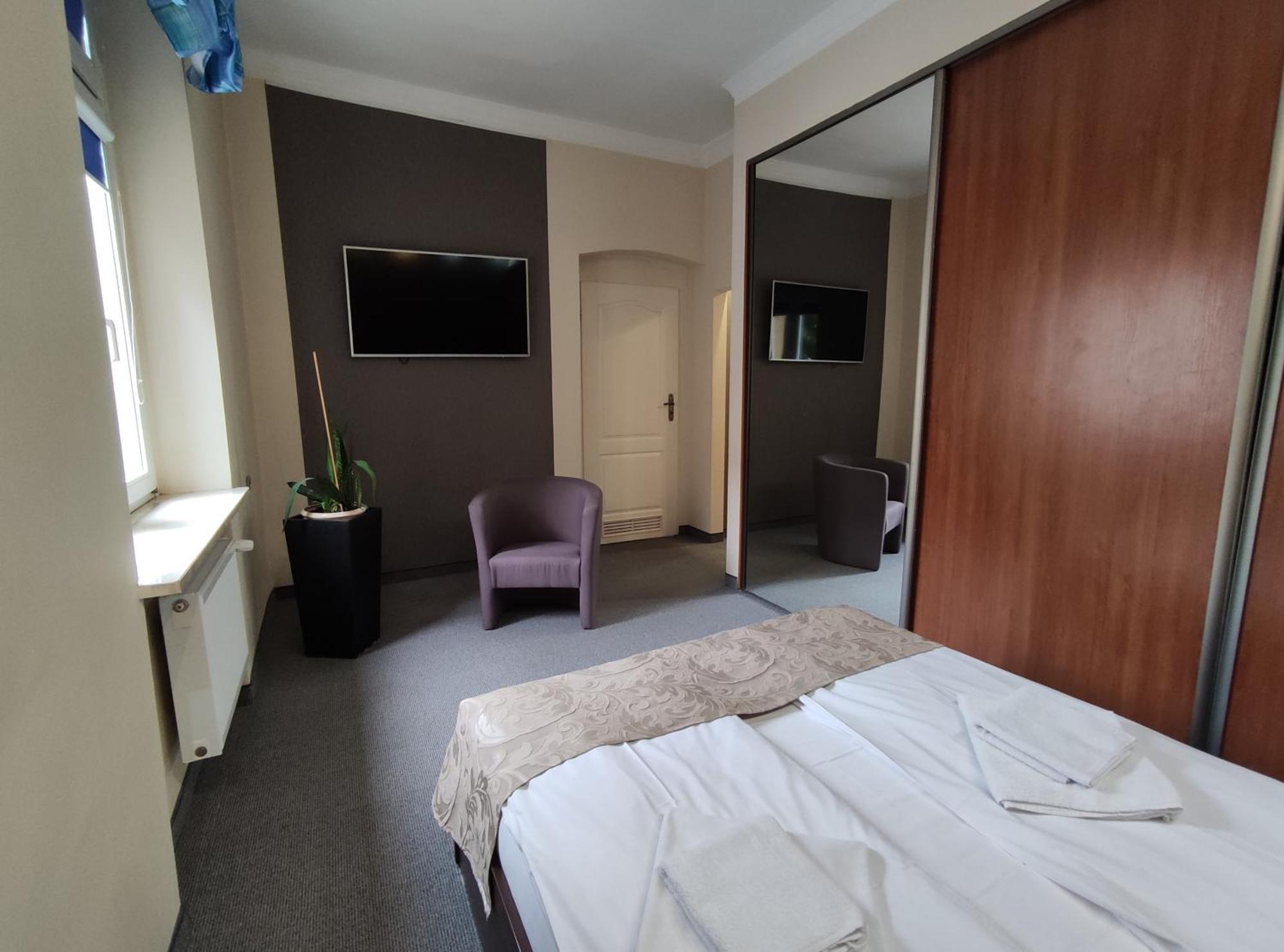 Hotel Atena Słupsk Kültér fotó