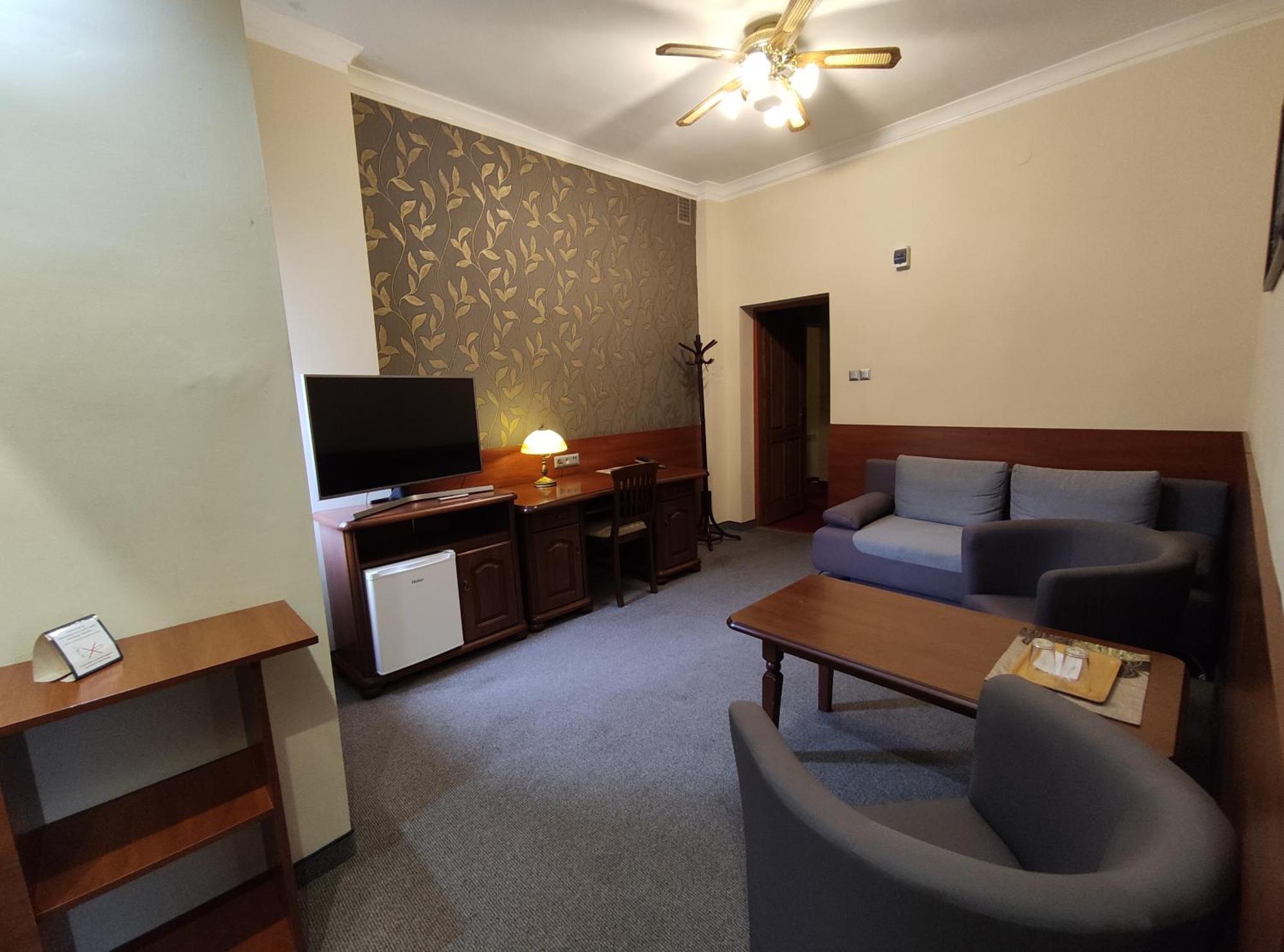Hotel Atena Słupsk Kültér fotó