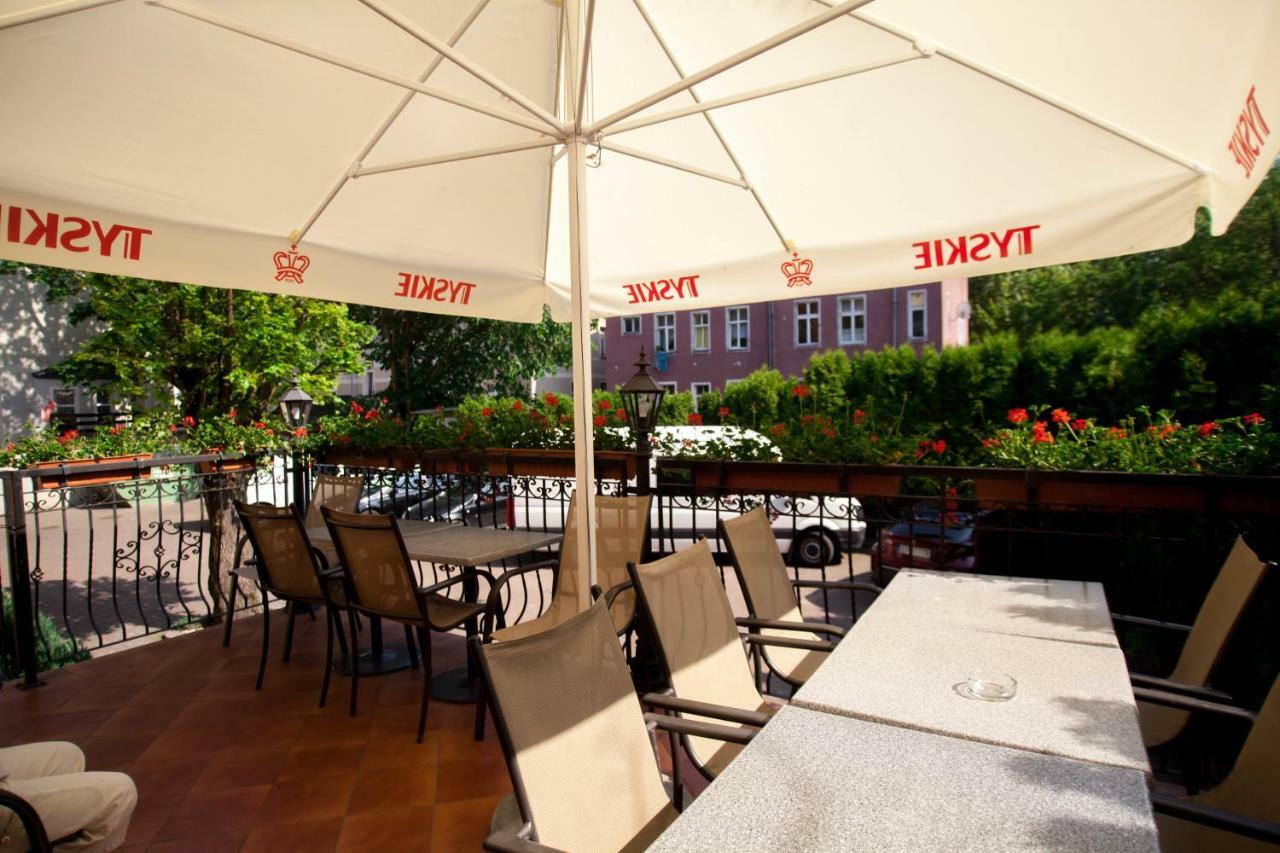 Hotel Atena Słupsk Kültér fotó